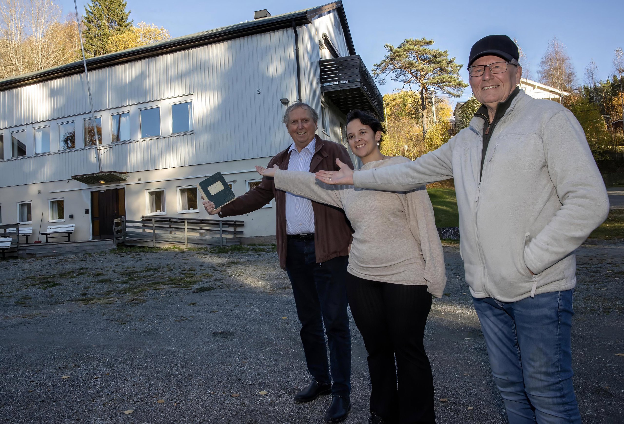 Olav Tønsberg, Bianca Natasha Lenz og Per Olav Ruud håper flest mulig tar turen til Gullverket lørdag 17. oktober