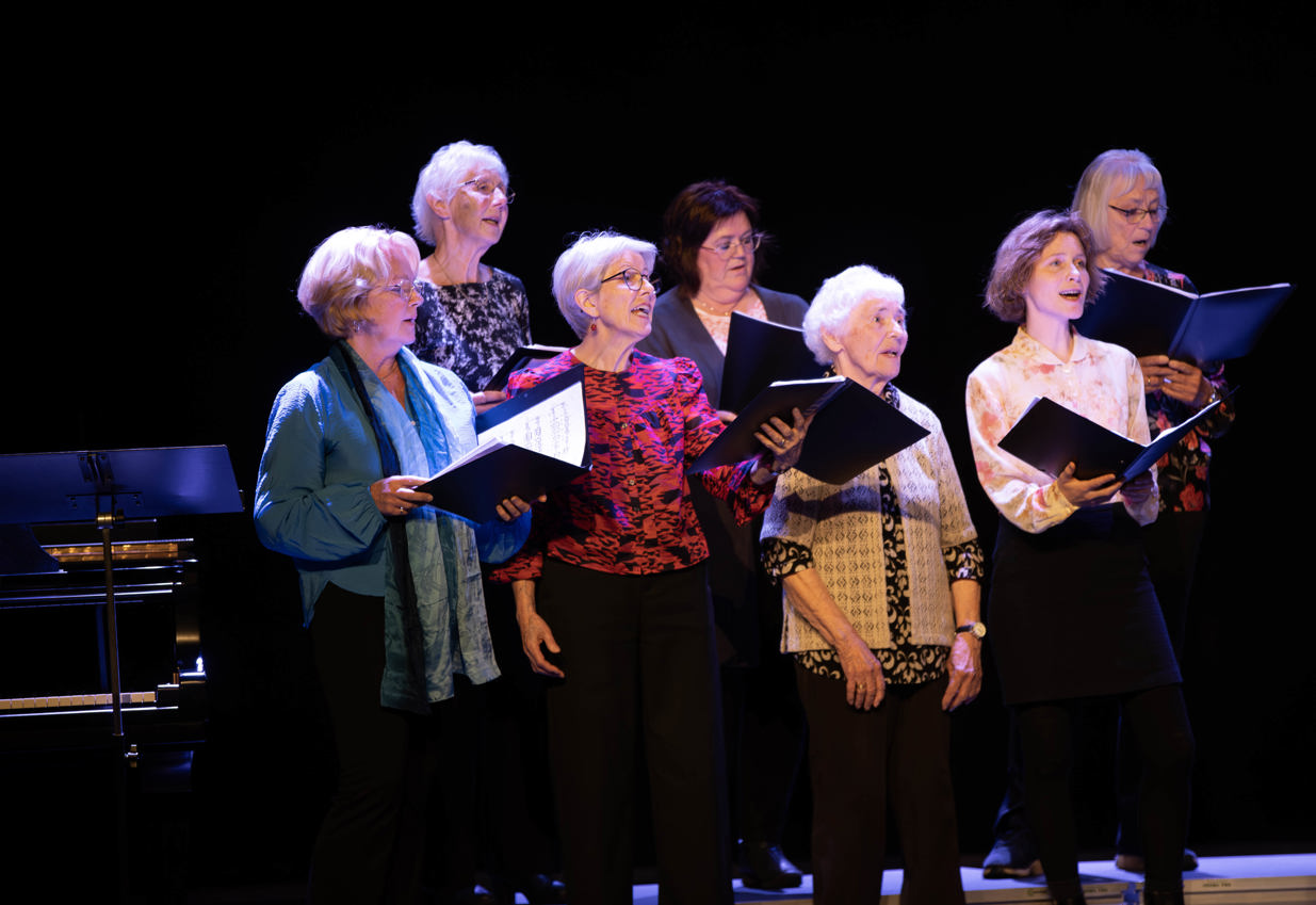 Eidsvoll korforening er ett av korene som skal hedre og hylle Evert Taube i Panorama